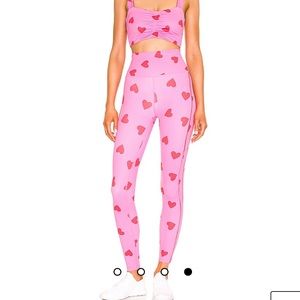 Beach Riot Kat Legging in Valentine Heart Size Medium